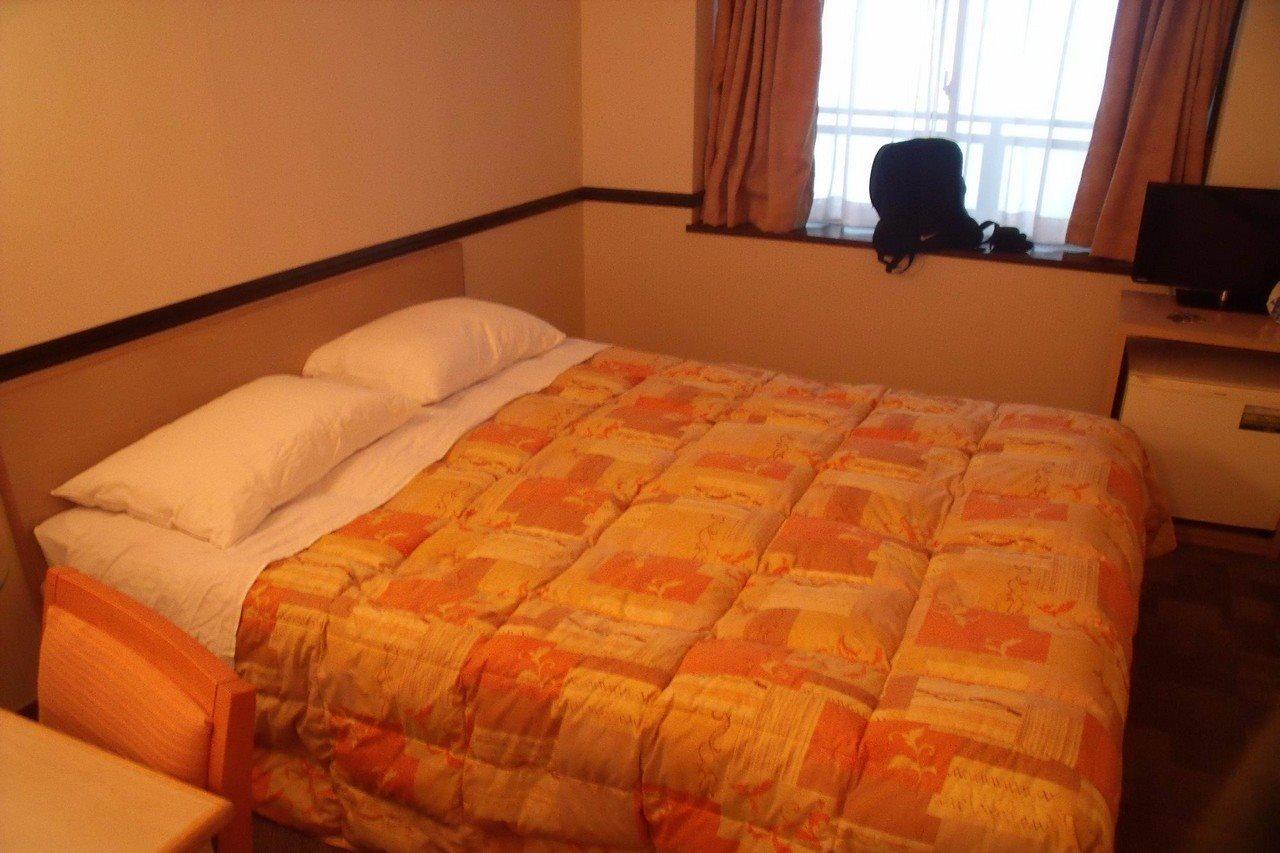 Toyoko Inn Okayama-Eki Nishiguchi Hiroba Bagian luar foto